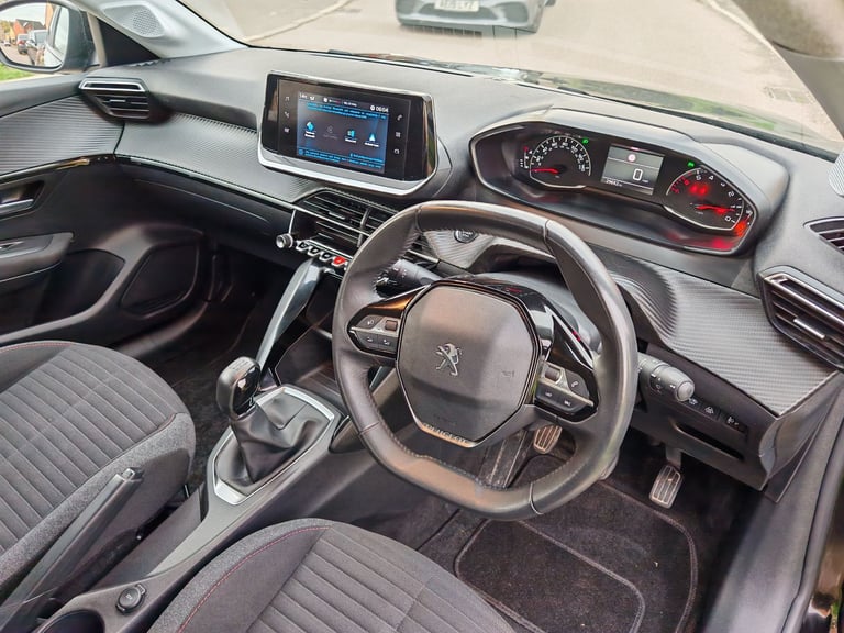 Peugeot, 208, Hatchback, 2022, Manual, 1199 (cc), 5 doors
