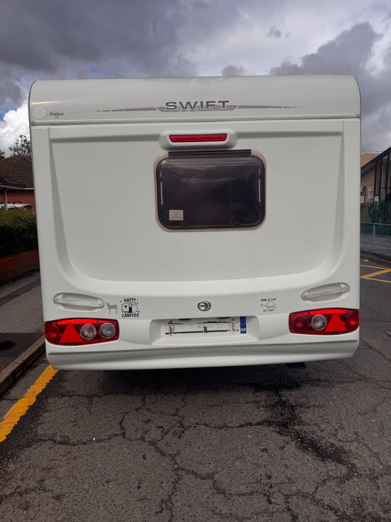 Swift Charisma 2005 4 berth 