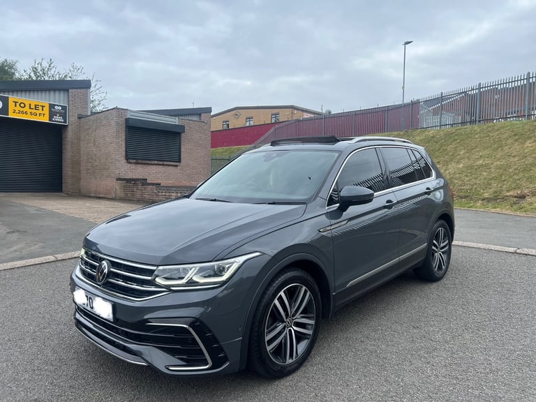 image for 2020 Volkswagen TIGUAN R Line 1.5 Semi-Auto, 1498 (cc), 5 door audi bmw mercedes