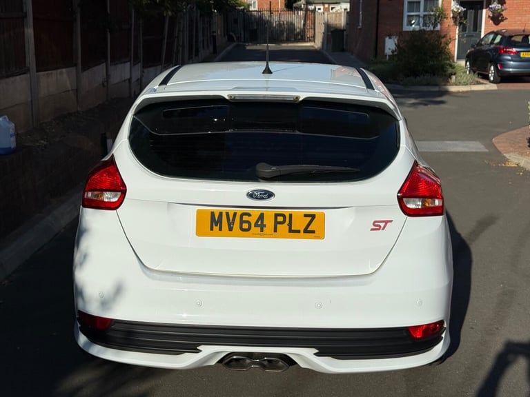 2015 FORD FOCUS 2.0 TDCi 185 ST-2 Diesel 5dr ULEZ EURO 6 CRUISE CONTROL