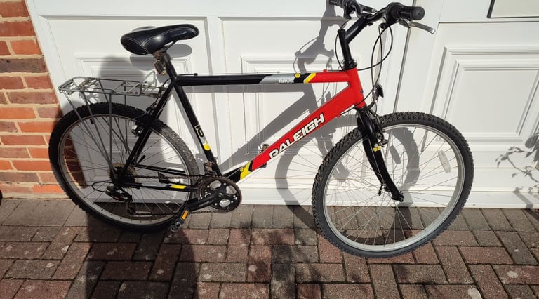 Raleigh mountain bike 21" frame