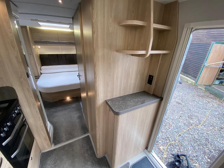 ELDDIS CRUSADER AURORA - 2019 - ISLAND BED - 4 BERTH - MOVER - PRISTINE 