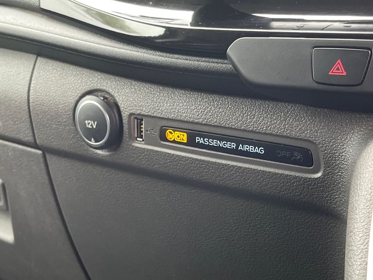 2021 Ford Transit Custom Transit Custom 2.0 EcoBlue 130ps Low Roof Limited Van Van DIESEL Manual