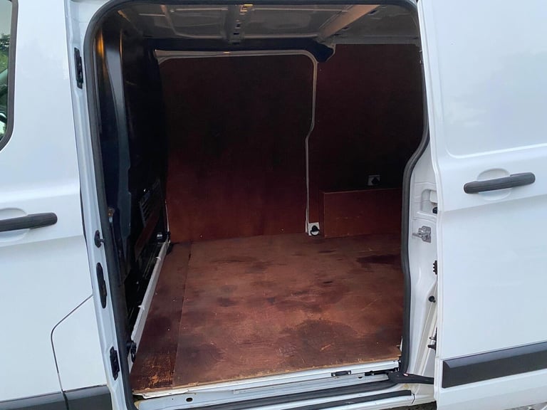 2019 Ford Transit Custom 2.0 300 EcoBlue L1 H1 Euro 6 5dr PANEL VAN Diesel Manual