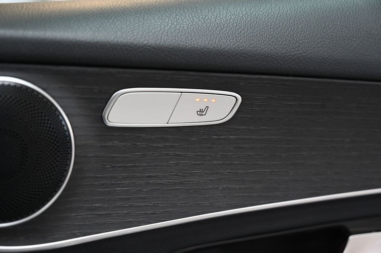 2019 Mercedes-Benz GLC 2.0 GLC220d AMG Line SUV 5dr Diesel G-Tronic+ 4MATIC Euro 6 (s/s) (194 ps)...