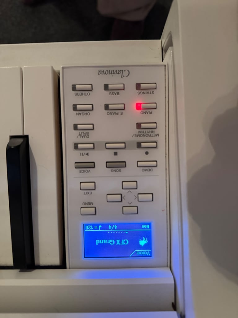 White wood Yamaha Clavinova digital piano 