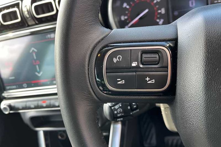 2023 Citroen C3 Aircross 1.2 PureTech 110 Shine 5dr MPV PETROL Manual