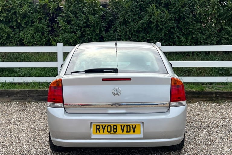 2008 Vauxhall Vectra 1.8 VVT Life 5dr HATCHBACK Petrol Manual