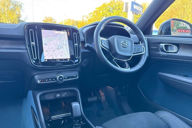 2022 Volvo XC40 Recharge Twin 78kWh Ultimate SUV 5dr Electric Auto AWD (408 ps) ESTATE Electric A...