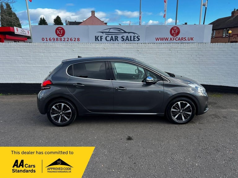 2019 Peugeot 208 1.2 PureTech Tech Edition Euro 6 (s/s) 5dr HATCHBACK Petrol Manual