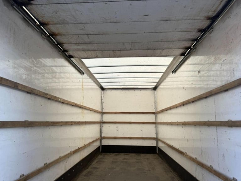 2019 (69) DAF LF 180 4x2 BOX TRUCK WITH TUCKAWAY TAIL LIFT