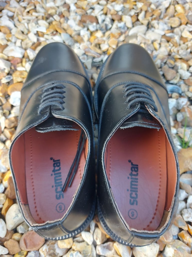 Cadet Parade Shoes - Size 5 and in Great Condition