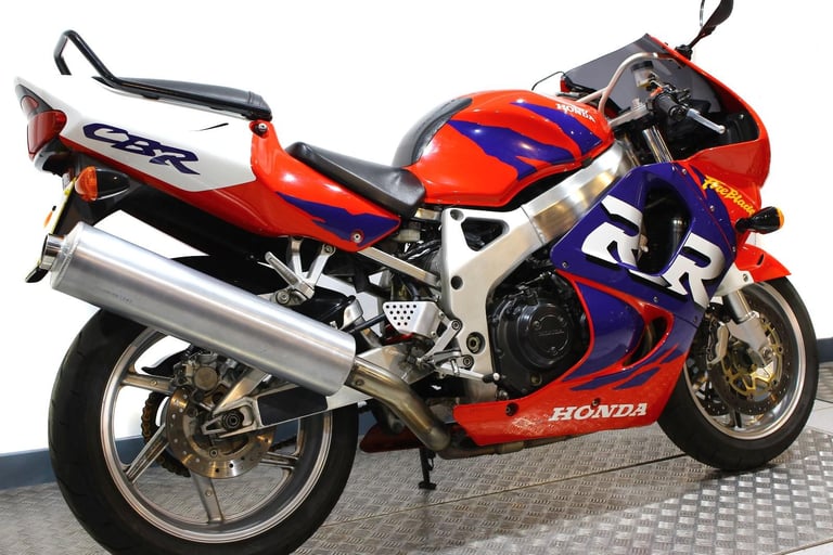 Honda CBR900RR