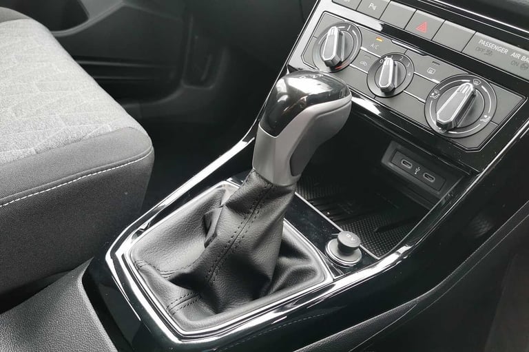 2025 Volkswagen T-Cross 1.0 TSI 115 Life 5dr DSG HATCHBACK PETROL Automatic