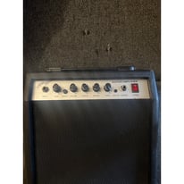 Guitar amplifier 