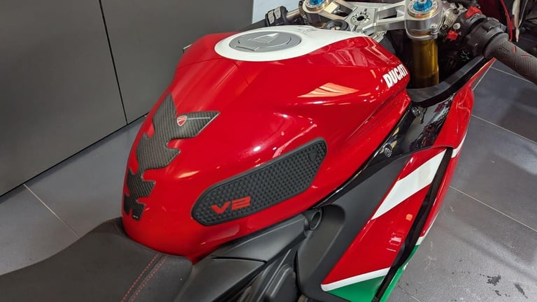 2024 Ducati Panigale V2 955 Euro 5
