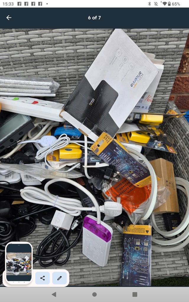 Huge joblot of all electrical items 90 percent work or new massive joblot good for car boot 