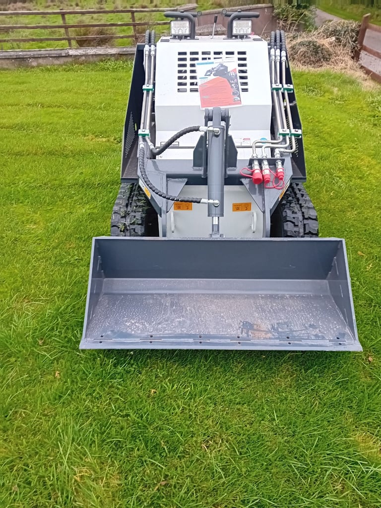Mini Loading Shovel Skid Steer new.