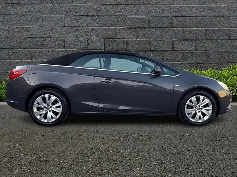 2015 Vauxhall Cascada 2.0 CDTi SE 2dr CONVERTIBLE DIESEL Manual