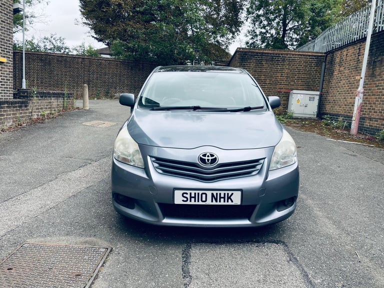 2010 Toyota Verso 1.6 V-matic TR 5dr MPV Petrol Manual