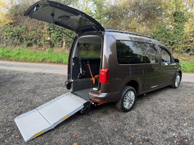  Volkswagen Caddy Maxi Life 2.0 TDI 5dr WHEELCHAIR ACCESSIBLE VEHICLE 5 SEATS