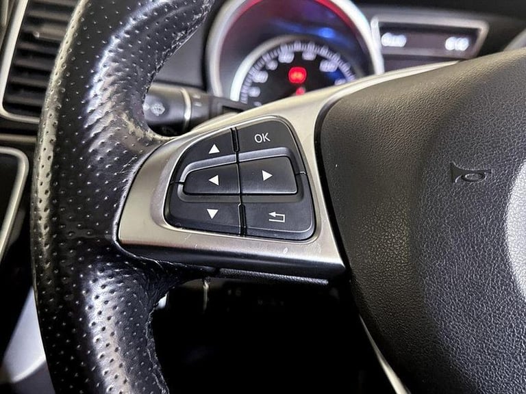 2016 Mercedes-Benz GLE GLE 350d 4Matic AMG Line Premium 5dr 9G-Tronic ESTATE DIESEL Automatic