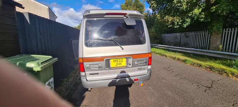 Mazda, 1996, 2490 (cc)