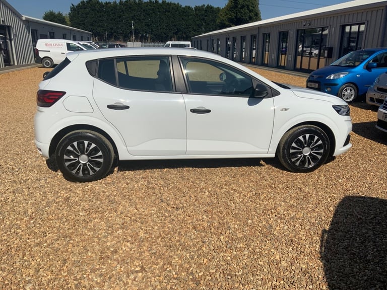 2021 Dacia Sandero 1.0 Tce Essential 5dr HATCHBACK Petrol Manual