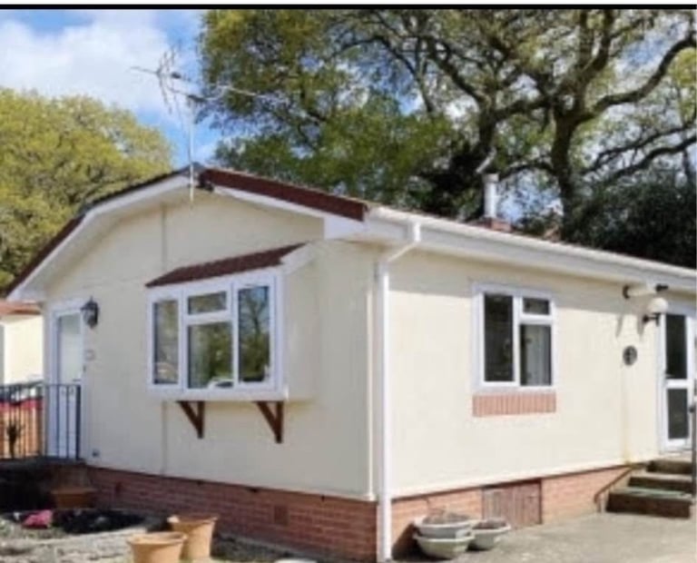 Chalet bungalow