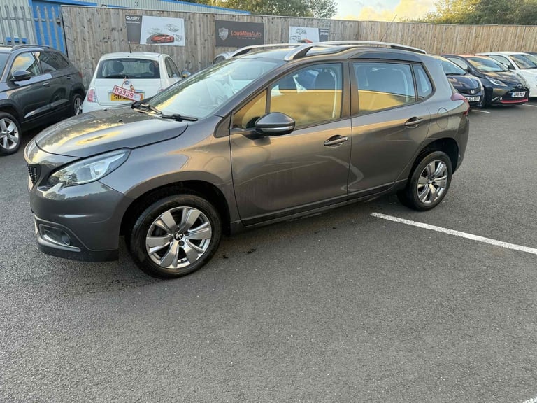 2017 Peugeot 2008 1.2 PureTech Active 5dr HATCHBACK Petrol Manual