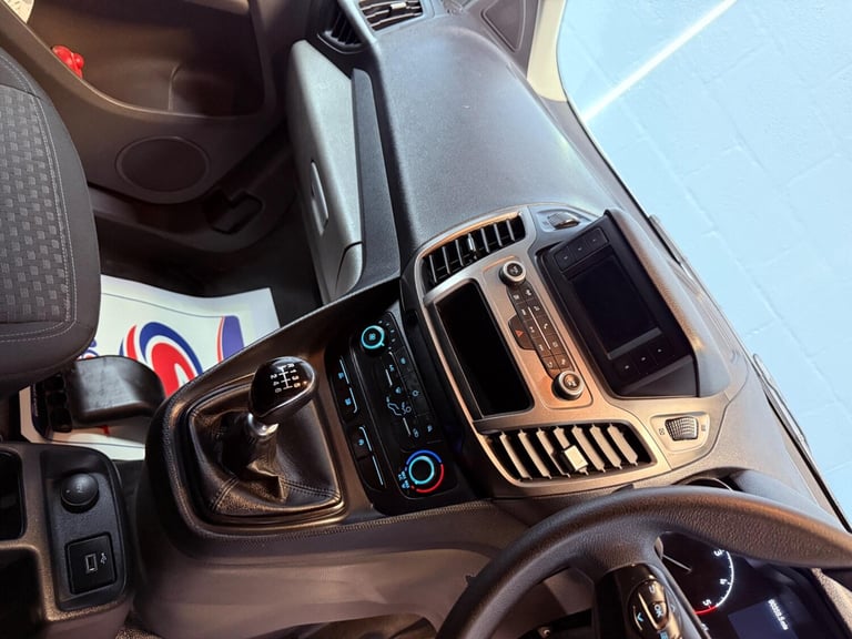 2021 Ford Transit Connect 1.5 230 EcoBlue Trend Crew Van L2 Euro 6 (s/s) 6dr PANEL VAN Diesel Manual