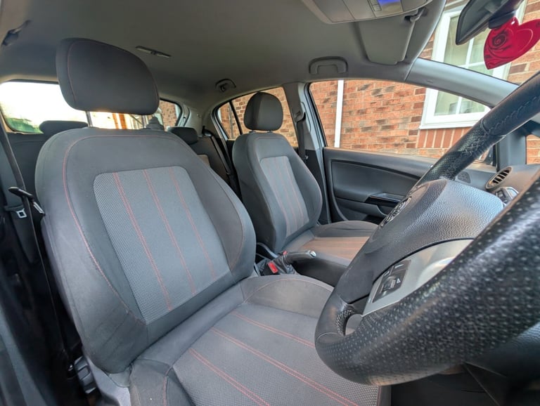 2010 Vauxhall Corsa 1.4i 16V [100] SRi 5dr [AC] * New Timing Chain* HATCHBACK Petrol Manual