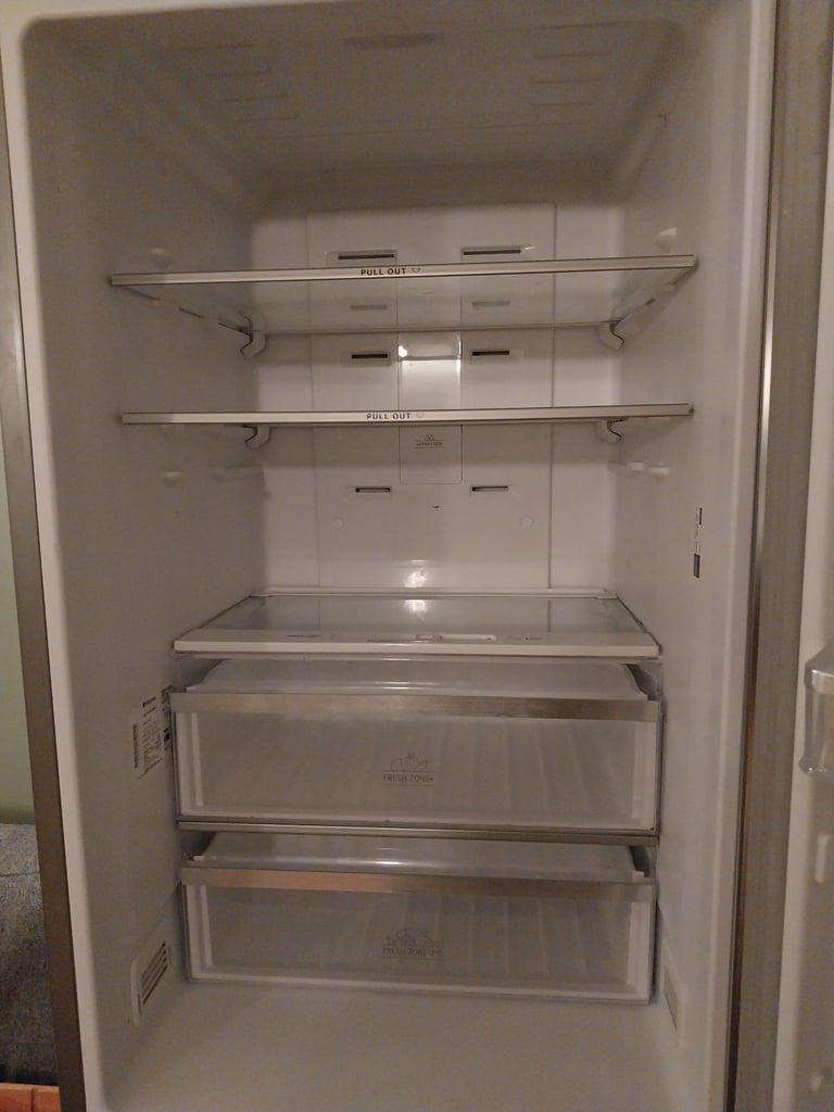 Hotpoint fridge/freezer