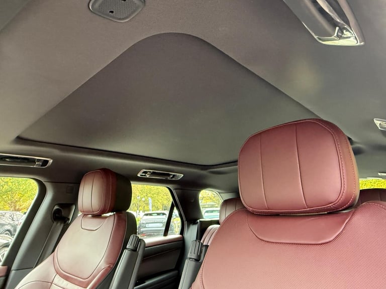 2023 Land Rover Range Rover Sport 3.0 D300 MHEV Dynamic SE SUV 5dr Diesel Auto 4WD Euro 6 (s/s) (...