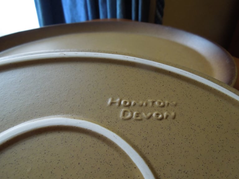Honiton pottery