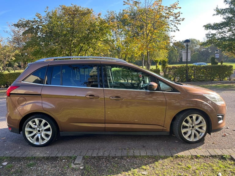 2012 Ford Grand C-Max 1.0T EcoBoost Zetec Euro 5 (s/s) 5dr MPV Petrol Manual