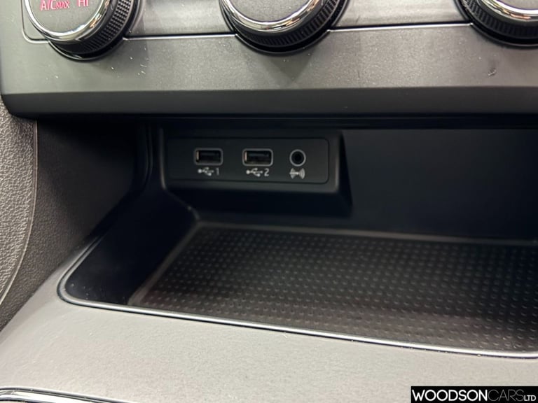 2018 SEAT Leon 1.0 TSI SE Dynamic Hatchback 5dr Petrol Manual Euro 6 (s/s) (115 ps) Hatchback Pet...