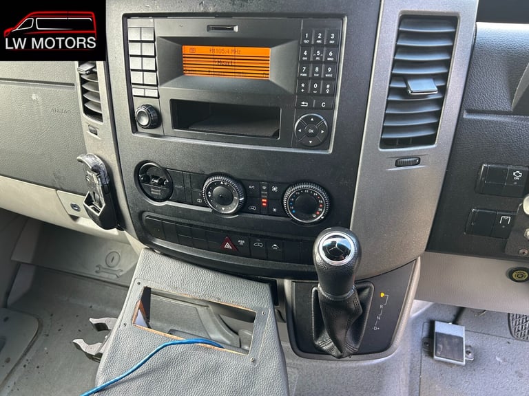 MERCEDES BENZ SPRINTER 519 CDI DIRECT EX AMBULANCE SERIVICS 2017 17 REG EURO 6