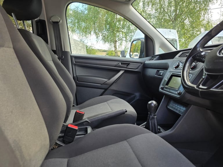 2019 Volkswagen Caddy Maxi 2.0 TDI 102PS Kombi CREW Van (AIRCON) WINDOW VAN Diesel Manual
