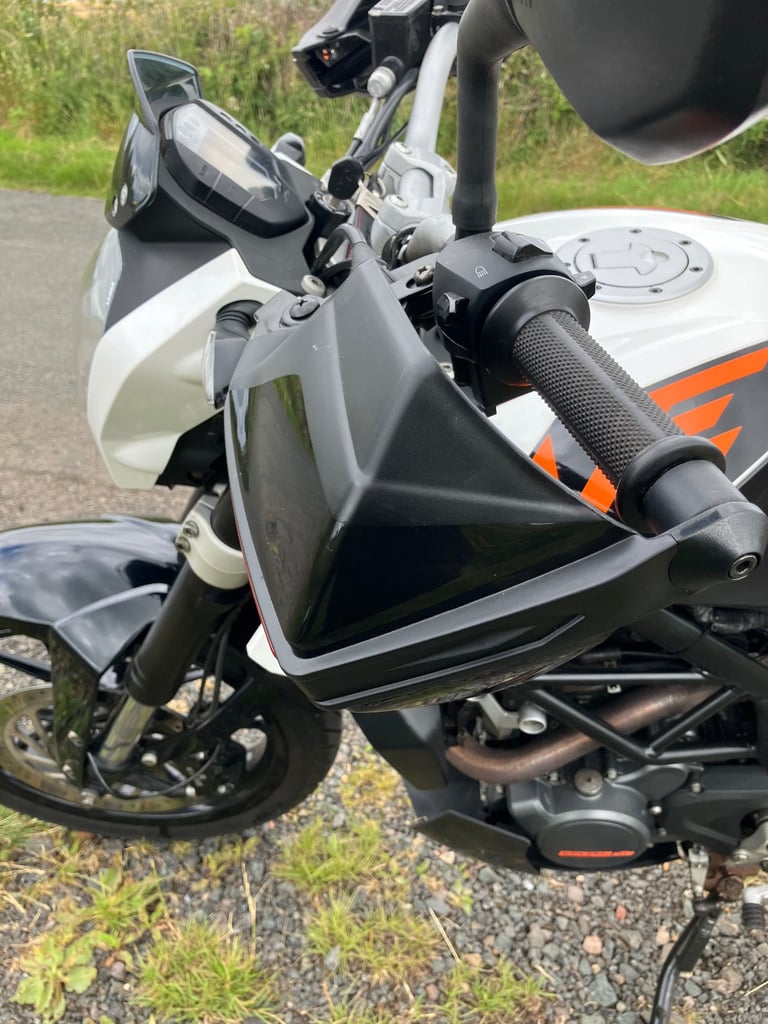 KTM, DUKE, 2016, 200 (cc)