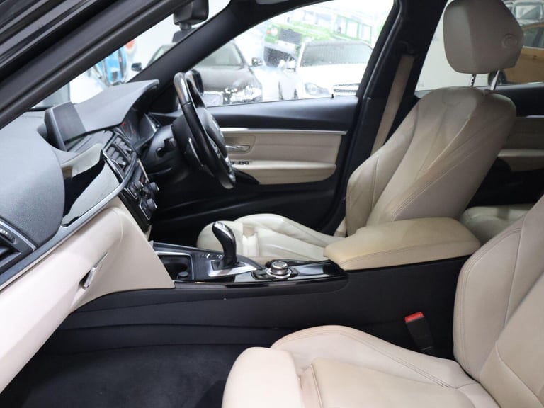 2015 BMW 3 Series 320d EfficientDynamics Sport 4dr Step Auto SALOON DIESEL Automatic