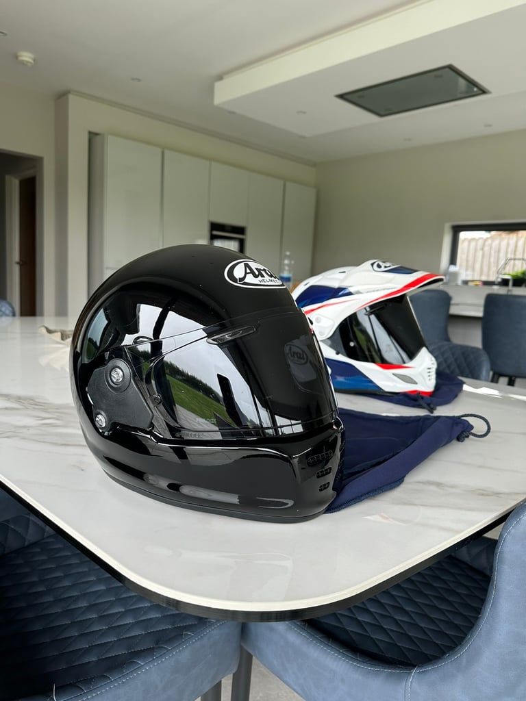 Arai Rapide motorcycle helmet 