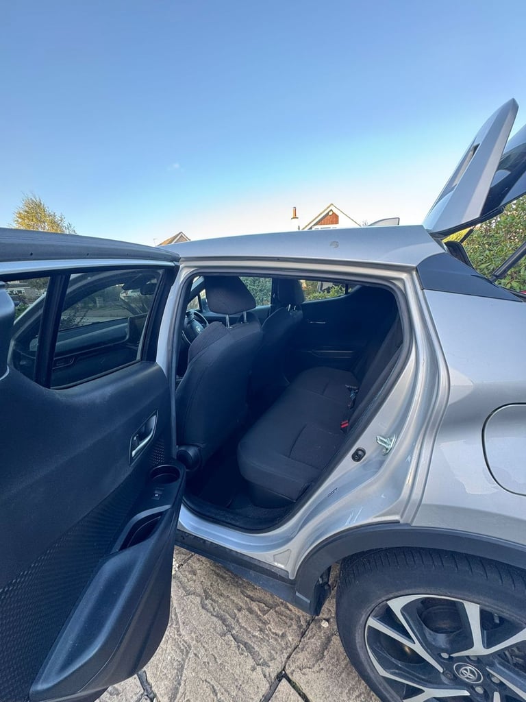 Toyota, C-HR, Hatchback, 2019, Other, 1798 (cc), 5 doors
