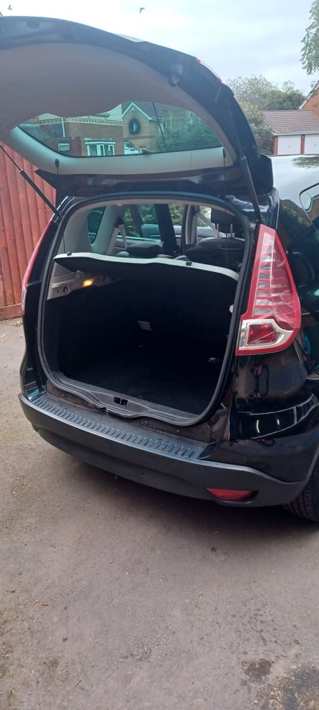 Renault, SCENIC, MPV, 2011, Manual, 1461 (cc), 5 doors