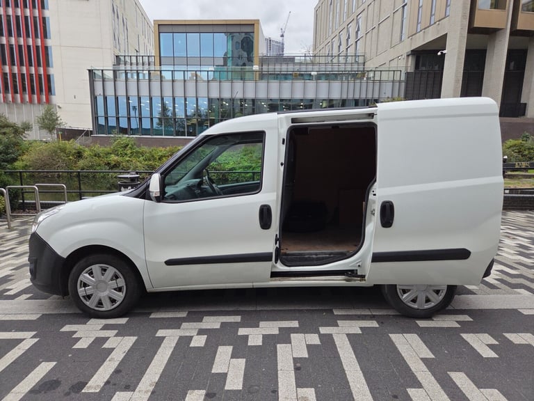 VAUXHALL COMBO 1.3 CDTI DIESEL MANUAL 16V H1 VAN *TIMING WATERPUMP DONE* 