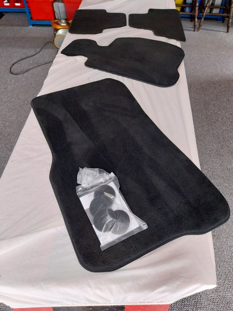 Genuine BMW series 4 car mats