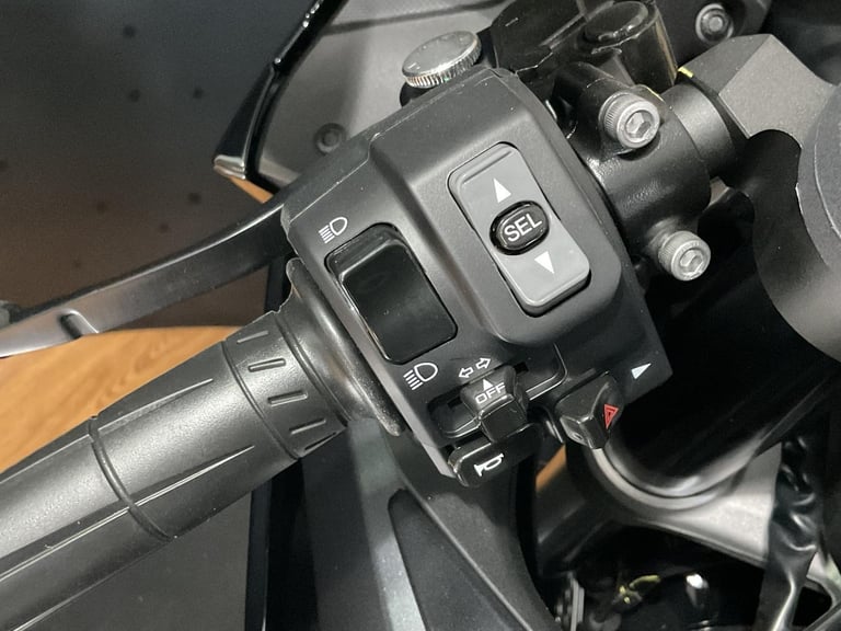 Kawasaki Ninja ZX6R ZX-6R 2025 SAVE £1000 LAST ONE with 0% HP Finance & 3.9% PCP