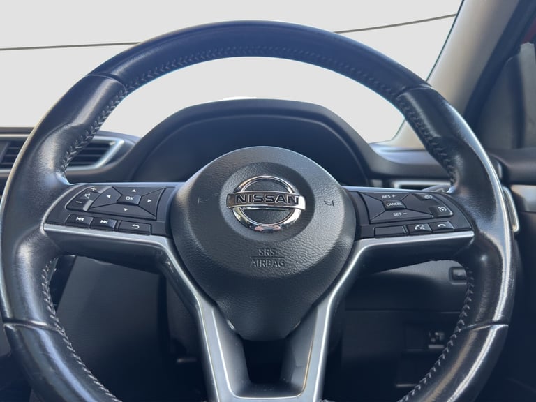 2018 Nissan Qashqai 1.2 DiG-T N-Connecta 5dr HATCHBACK Petrol Manual