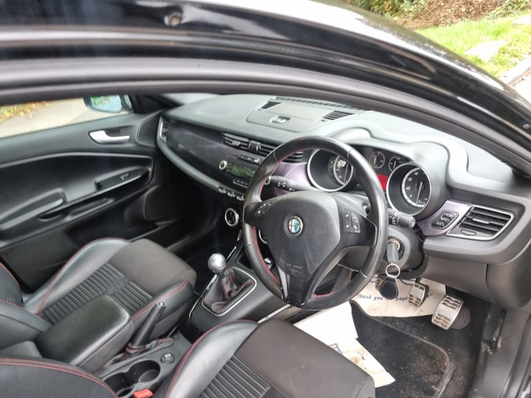 2011 Alfa Romeo Giulietta 1.4 TB MultiAir Veloce 5dr HATCHBACK Petrol Manual