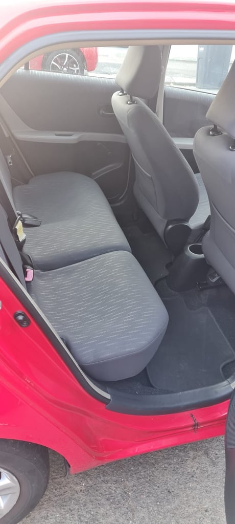 Toyota, YARIS, Hatchback, 2009, Manual, 1329 (cc), 5 doors